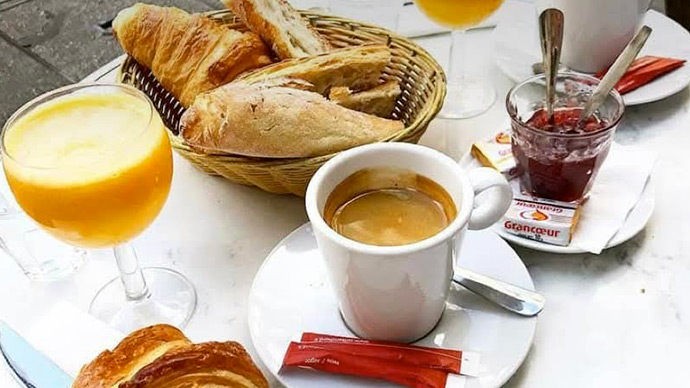 Petit déjeuner